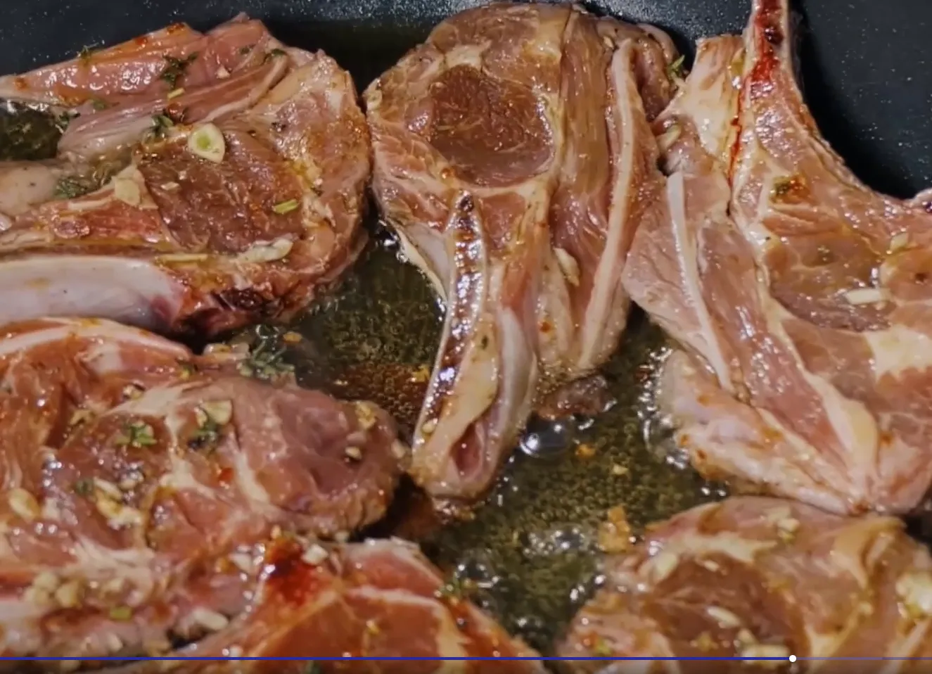 Captura de pantalla 2025-12-18 a las 23.54.05