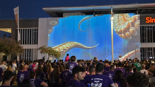 Visca Sant Pere 1 en tamaño mediano