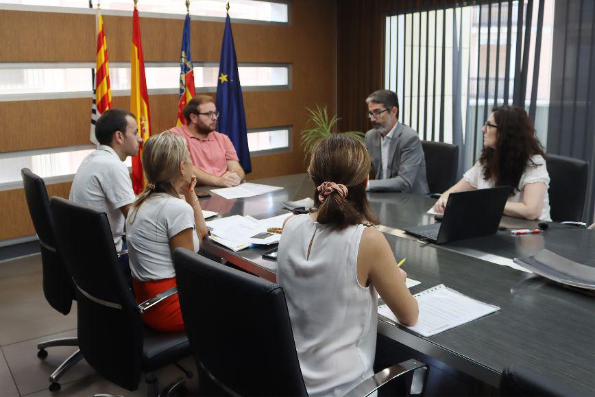 f576f23f-2590-351e-a224-5ed7c5da4e96