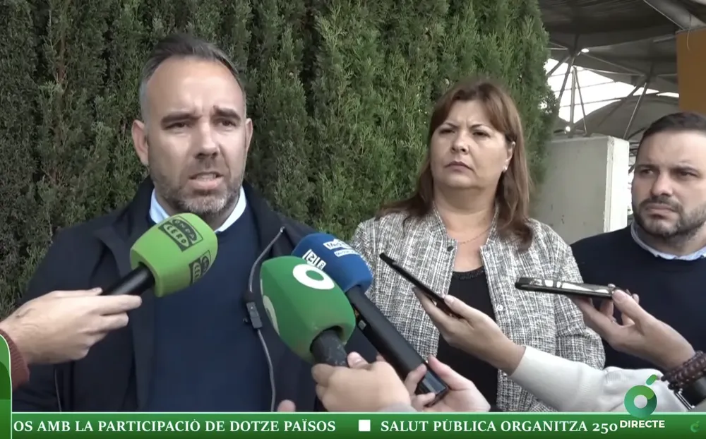 Captura de pantalla 2025-11-17 a las 19.58.07