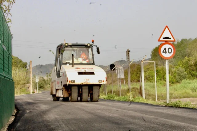 cami l´obra en tamaño mediano