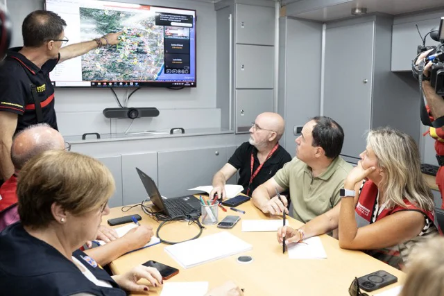 Marta Barrachina CECOPI lunes 27 incendio Vall d'Uixó (2) en tamaño mediano