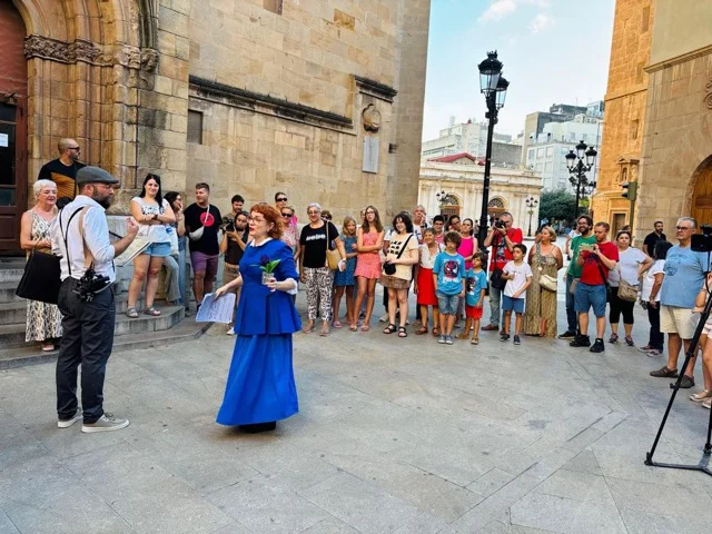 Visitas Aniversario Ciudad en tamaño mediano