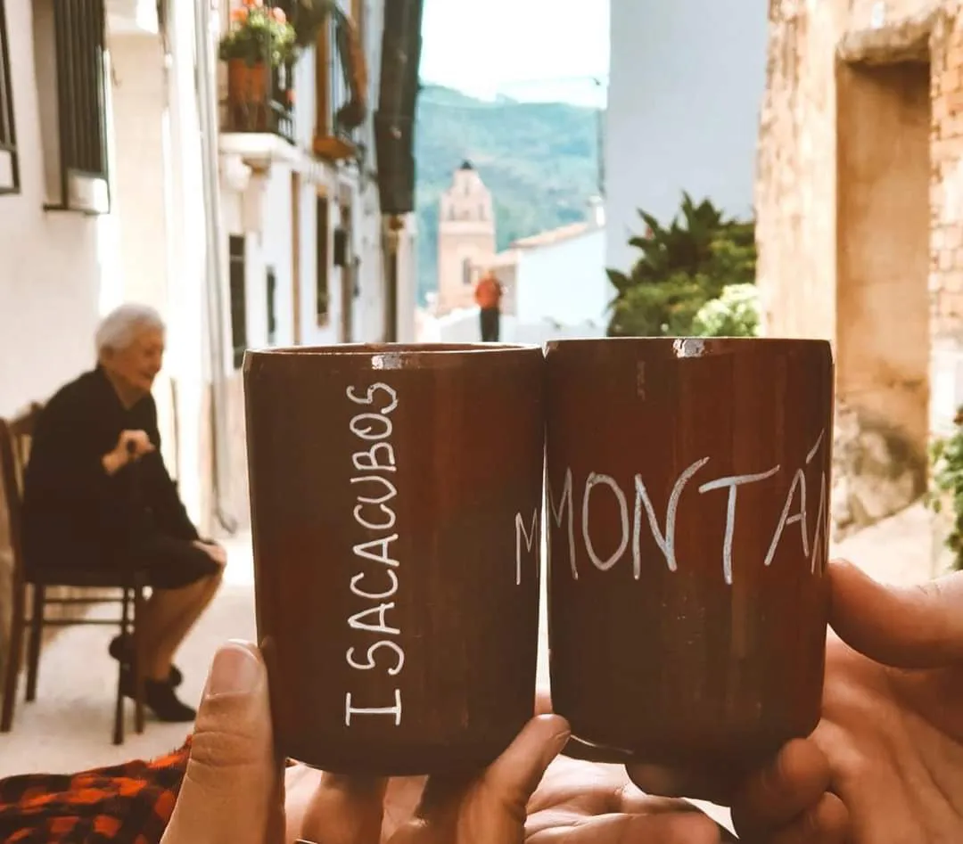 Sacacubos Montán 2025