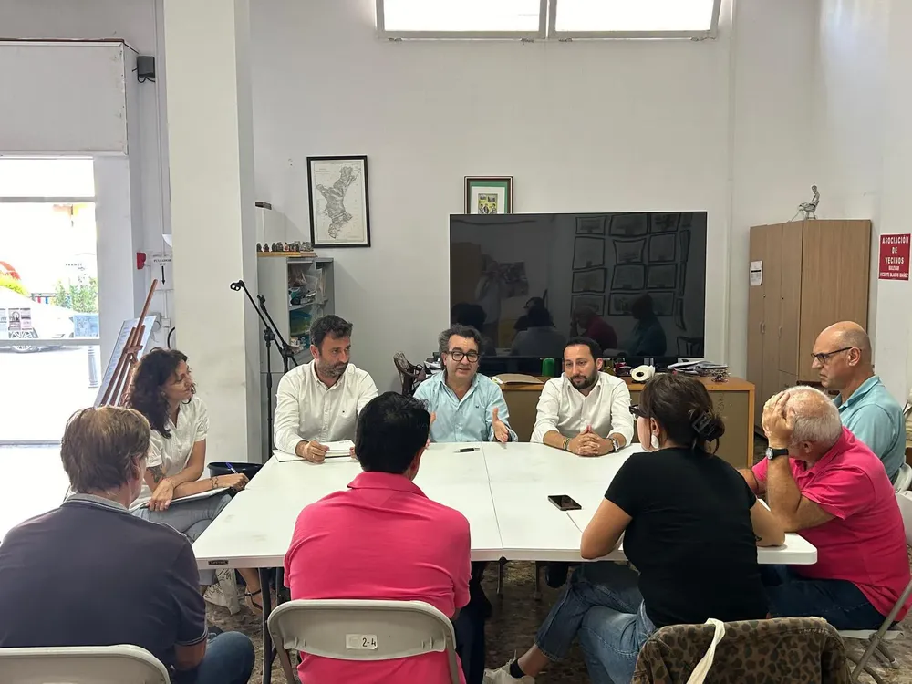 Toledo reunión vecinos Blasco Ibáñez pantalla acústica Refeyme