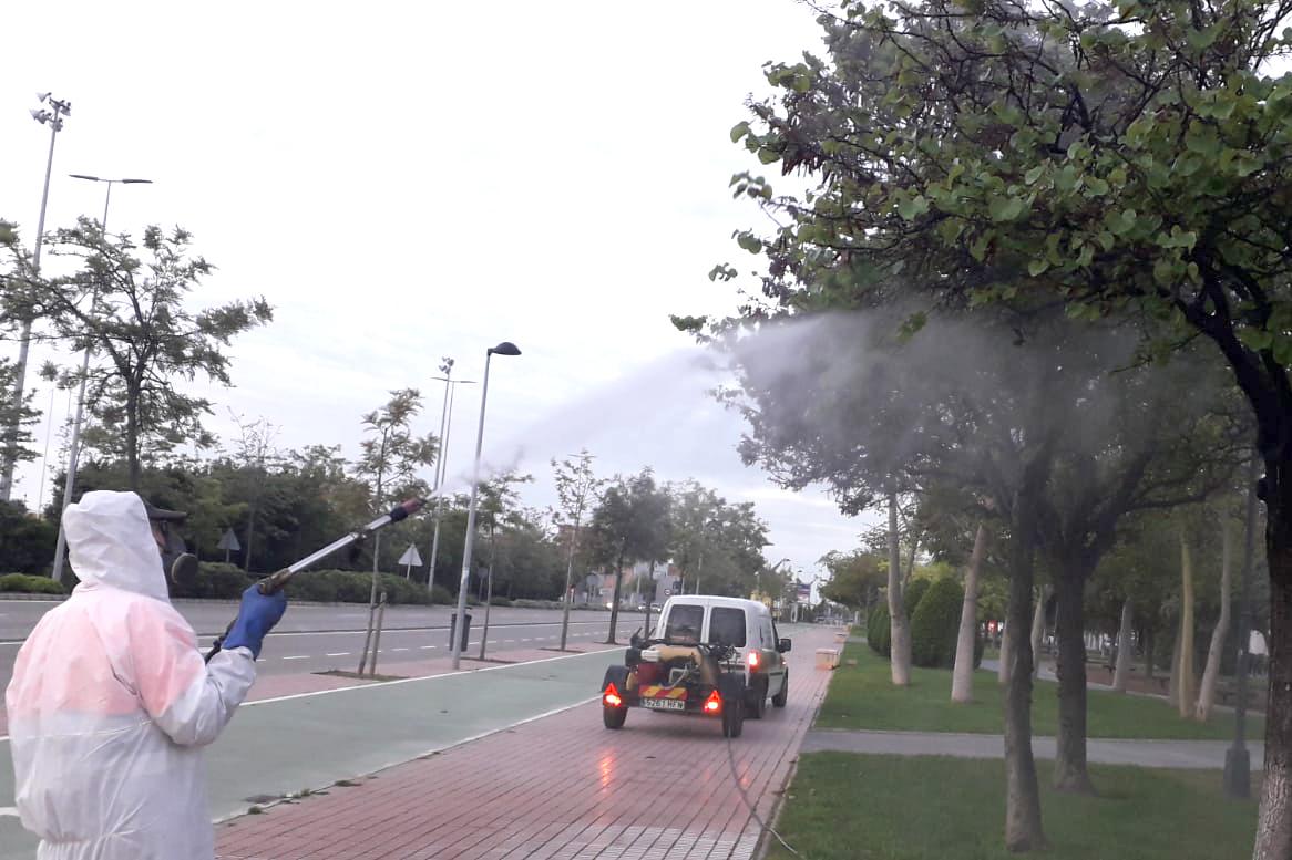 25-04-20 Trabajos de desinfección de espacios públicos