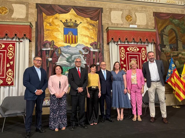 Entrega Premio Dr Enrique Boldó (2) en tamaño mediano